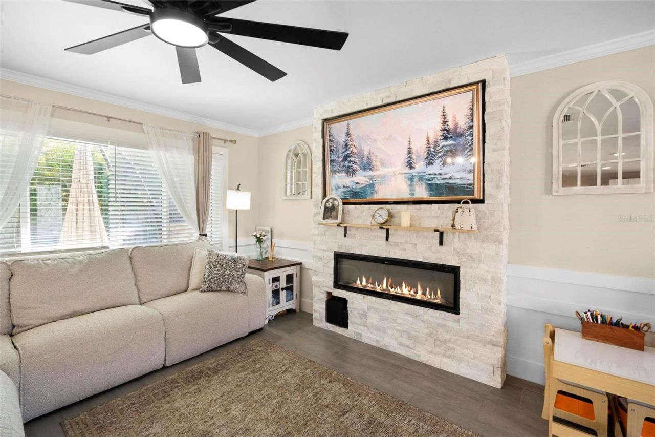 8412 Lopez Drive, Tampa, FL 33615 Photo