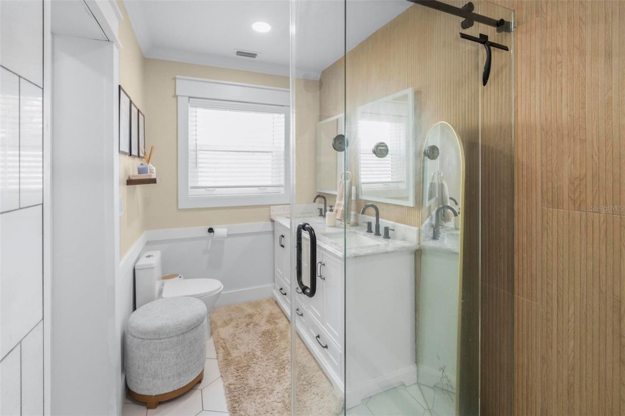 8412 Lopez Drive, Tampa, FL 33615 Photo