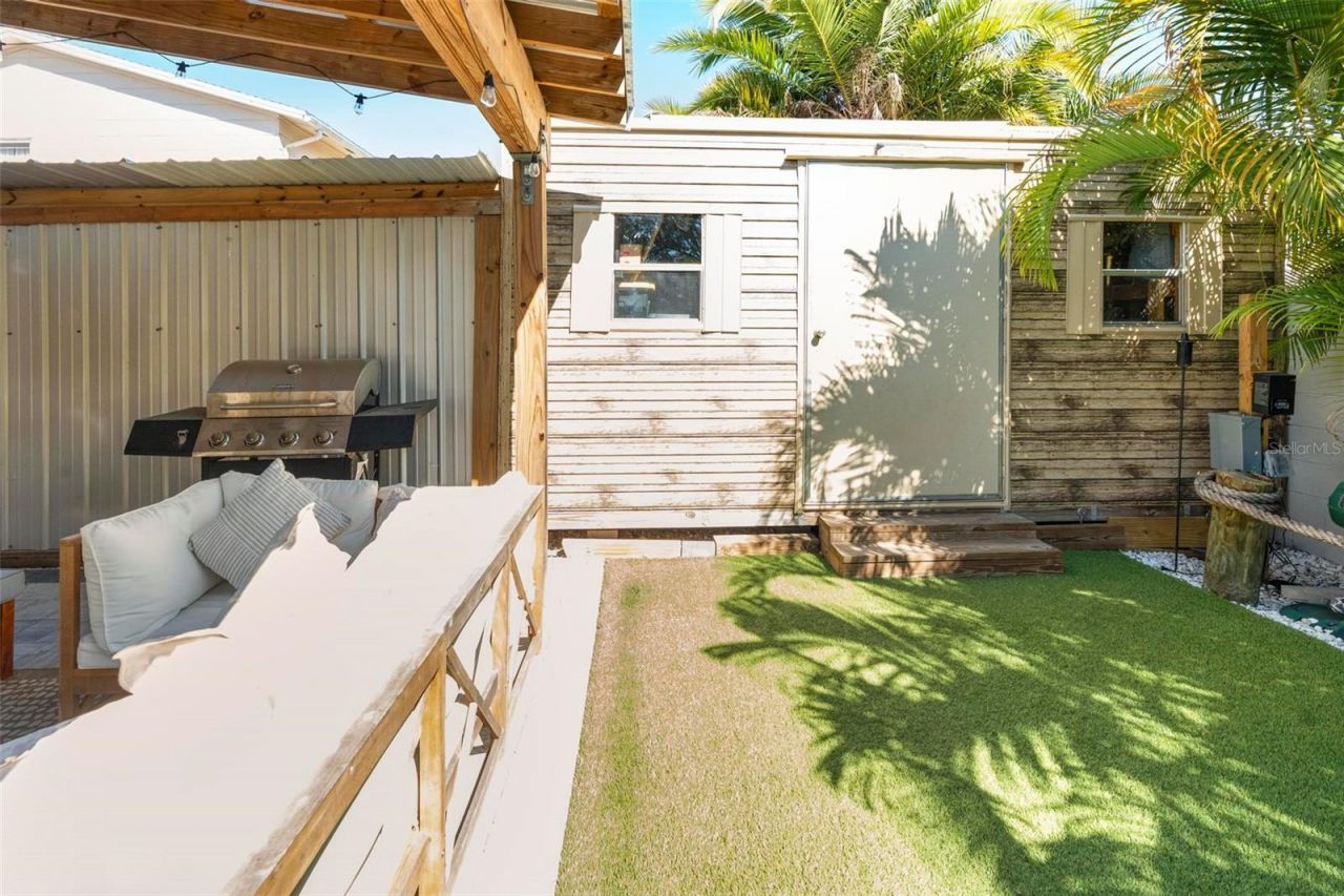 8412 Lopez Drive, Tampa, FL 33615 Photo