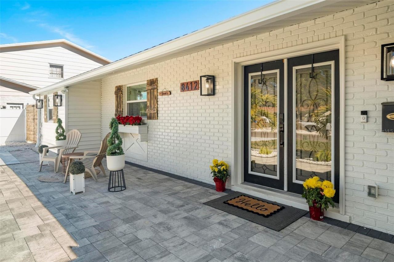 8412 Lopez Drive, Tampa, FL 33615 Photo