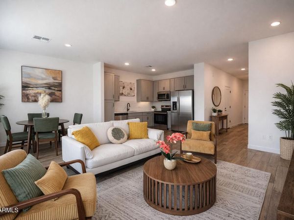 28131 N 28th Avenue, Phoenix, AZ 85085
