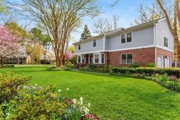 103 Endicott Street photo 4