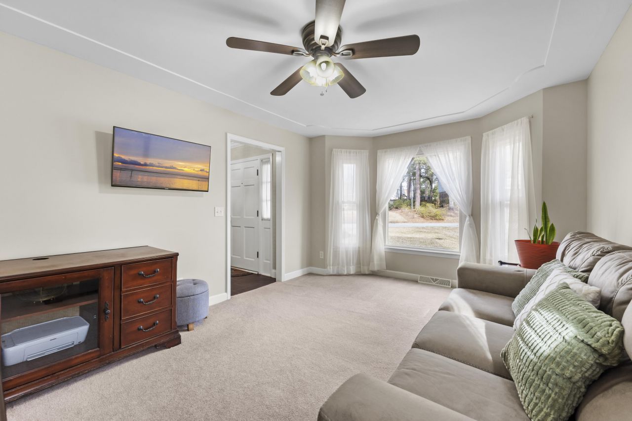 103 Endicott Street Photo 6