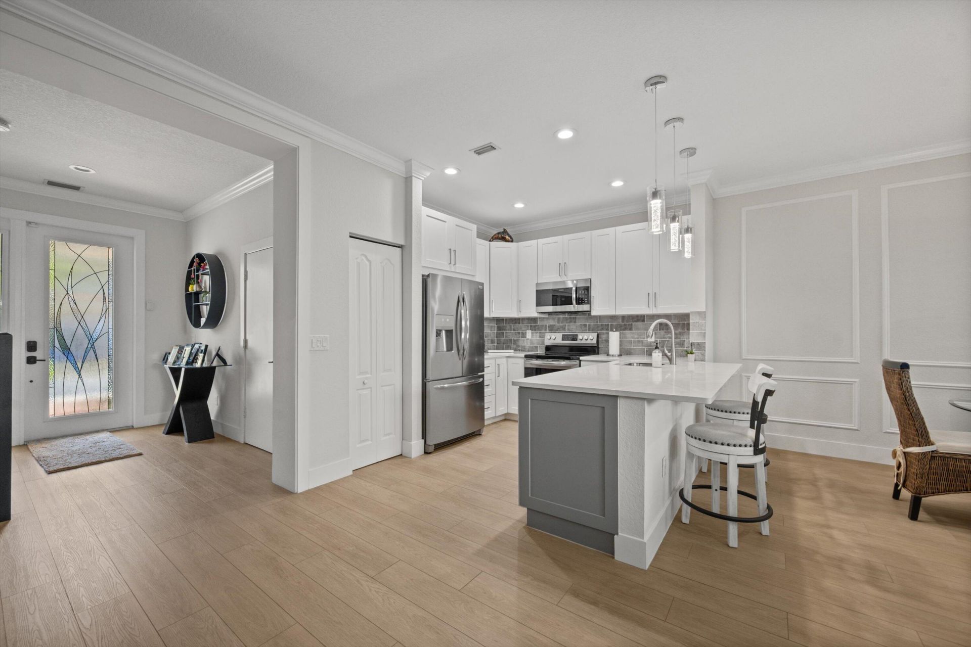 6058 Seminole Gardens Circle, Riviera Beach, FL 33418 Photo