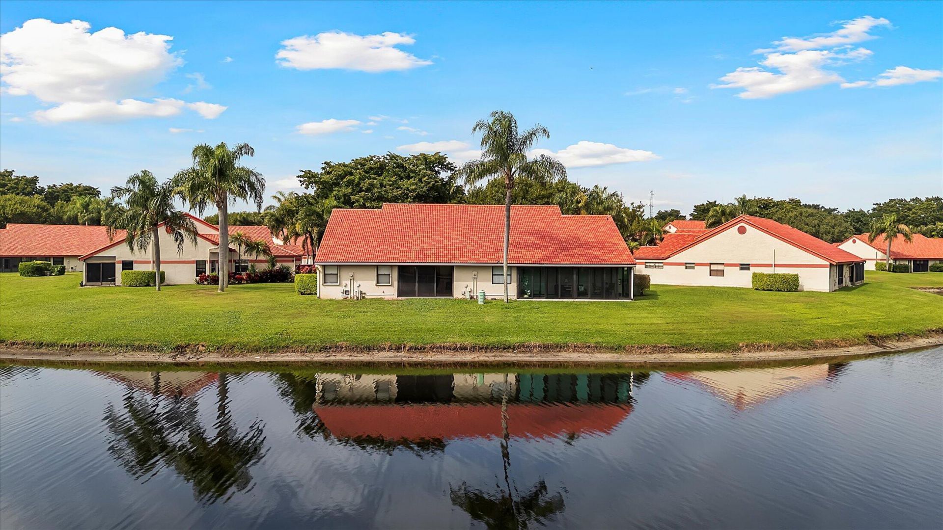 7841 Lexington Club Boulevard, Unit B, Delray Beach, FL 33446 Photo