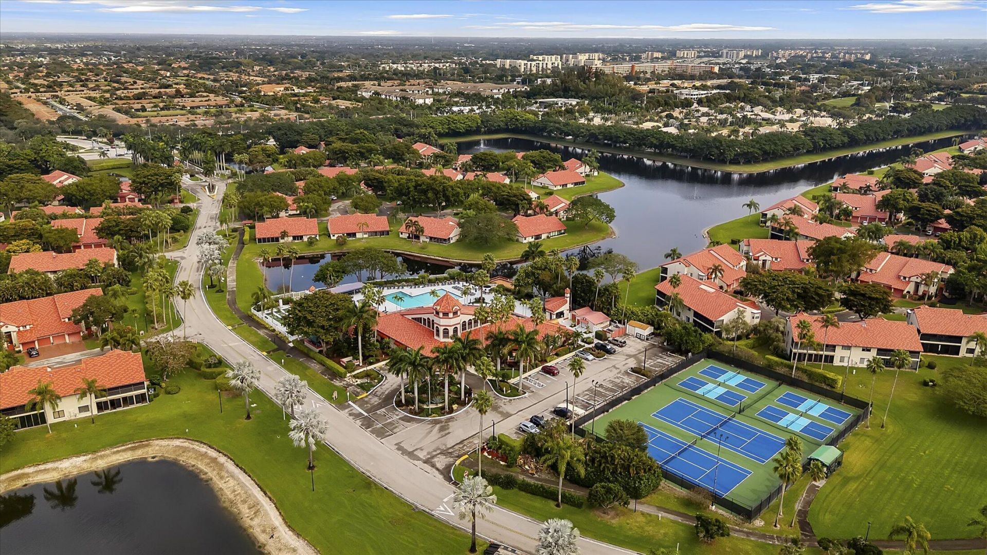 7841 Lexington Club Boulevard, Unit B, Delray Beach, FL 33446 Photo
