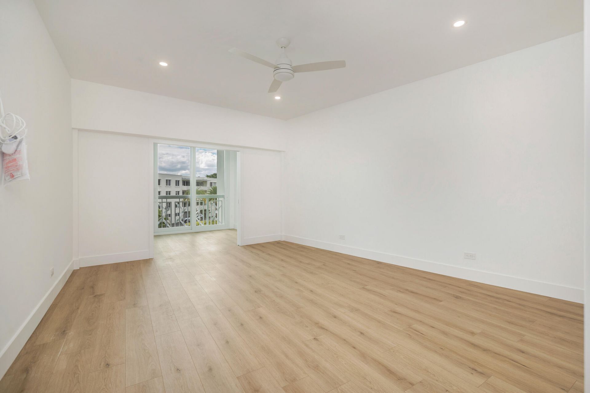 389 S Lake Drive, Unit 3h, Palm Beach, FL 33480 Photo