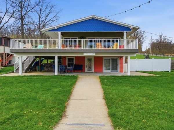 8314 Lakeshore Drive, Dexter, IA 50070