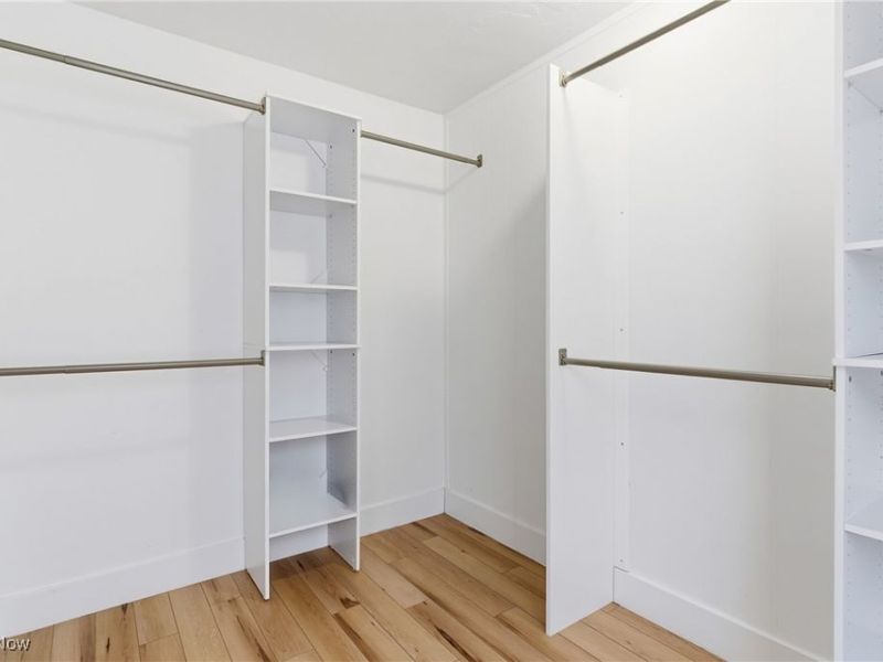 9800 Gleeson Drive, Cleveland, OH 44125 Photo 28