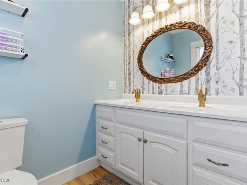 9800 Gleeson Drive, Cleveland, OH 44125 Photo 34