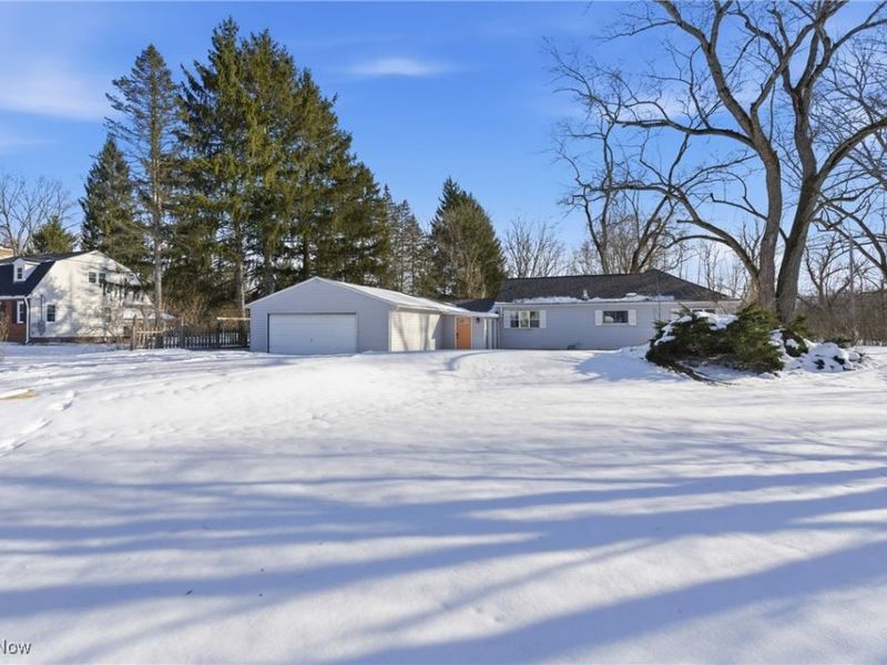 9800 Gleeson Drive, Cleveland, OH 44125 Photo 43