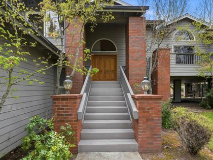 1993 Osprey Drive Redmond, OR 97756