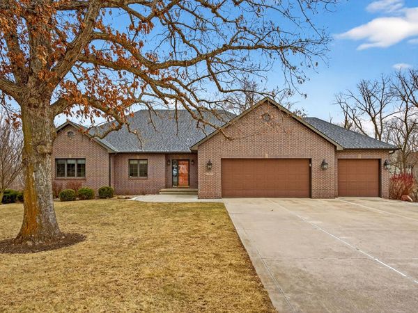 33998 Mill Creek Drive, Adel, IA 50003
