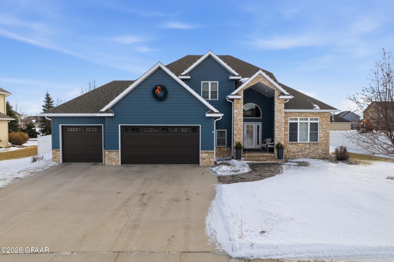 38 Desiree Drive, Grand Forks, ND 58201 Main Photo