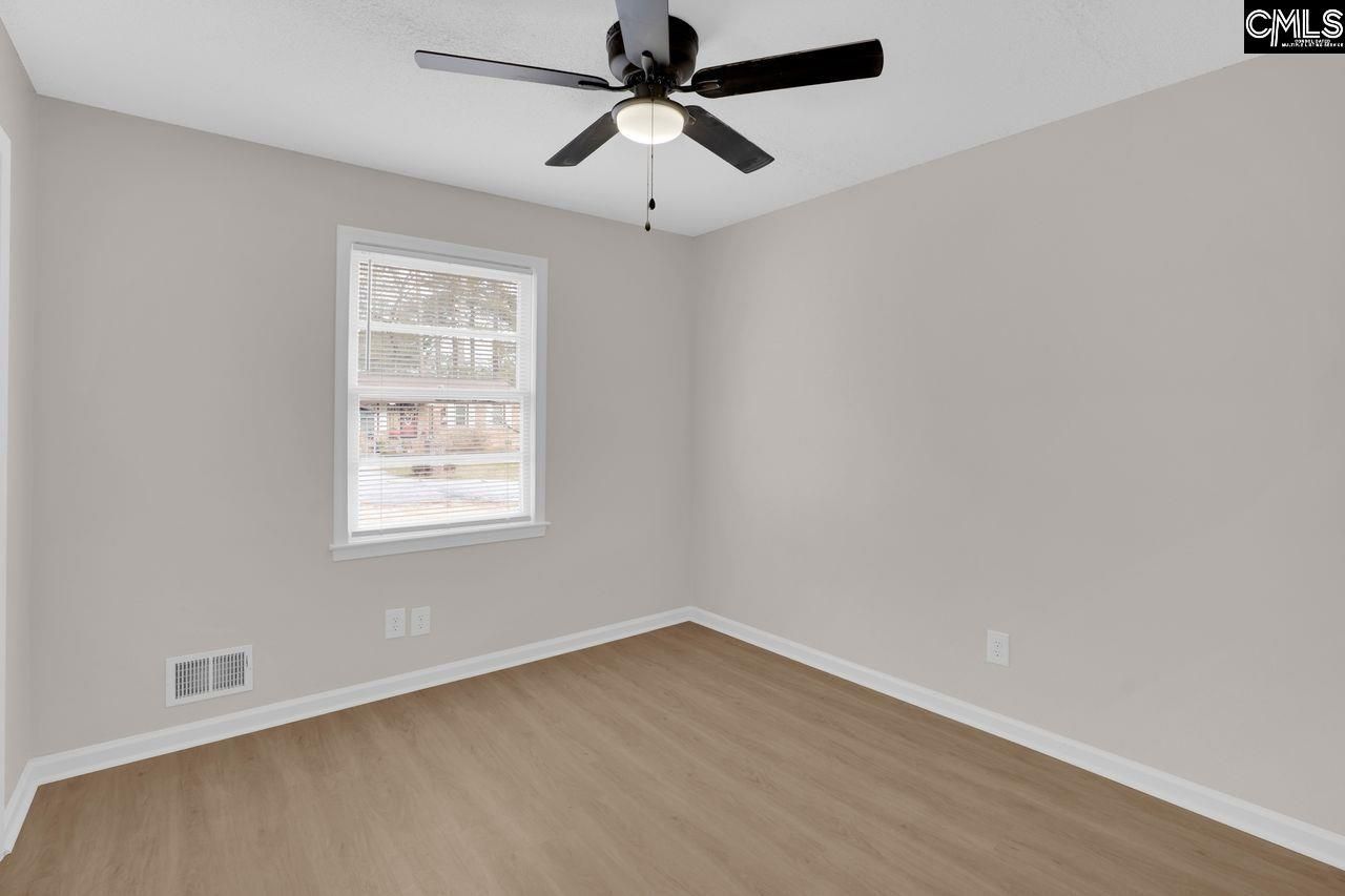 304 Stanford Street Photo 23