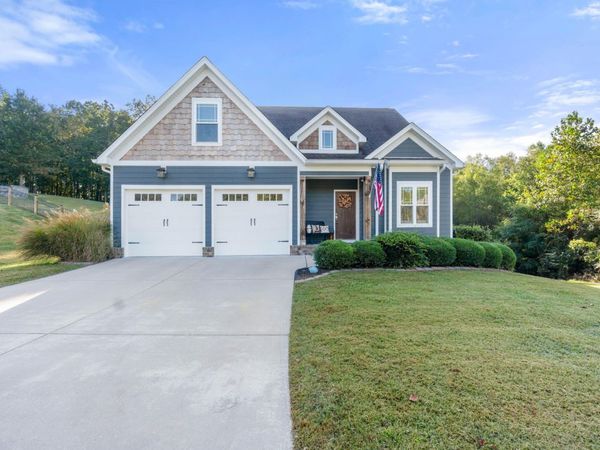 1121 Natural Way, Soddy Daisy, TN 37379