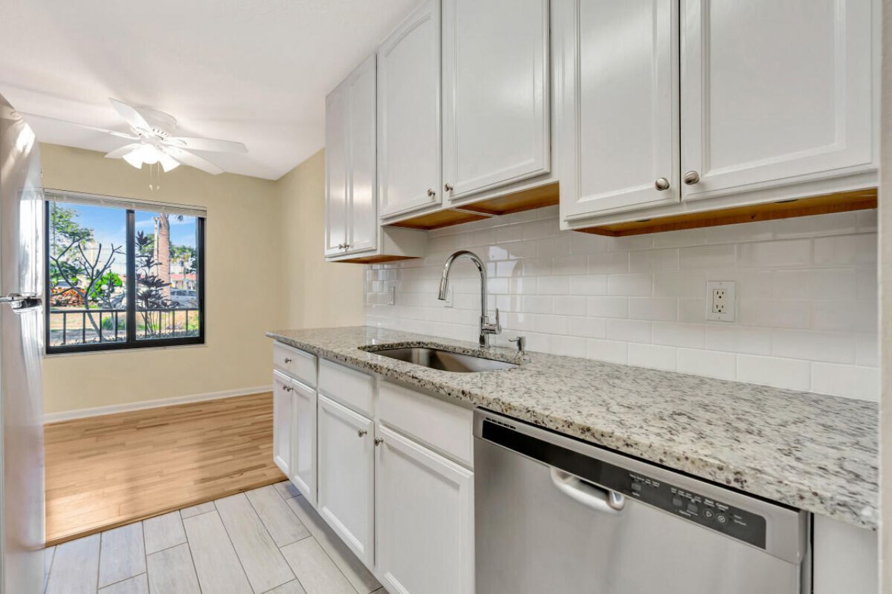 150 Pineview Road, Unit B2, Jupiter, FL 33469 Photo