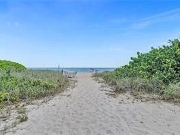 1967 S Ocean Boulevard, Unit 104, Lauderdale-By-The-Sea, FL 33062