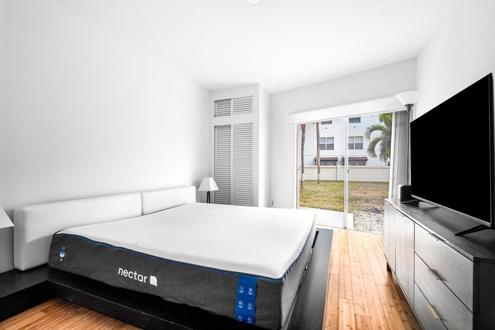 1967 S Ocean Boulevard, Unit 104, Lauderdale by the Sea, FL 33062 Photo