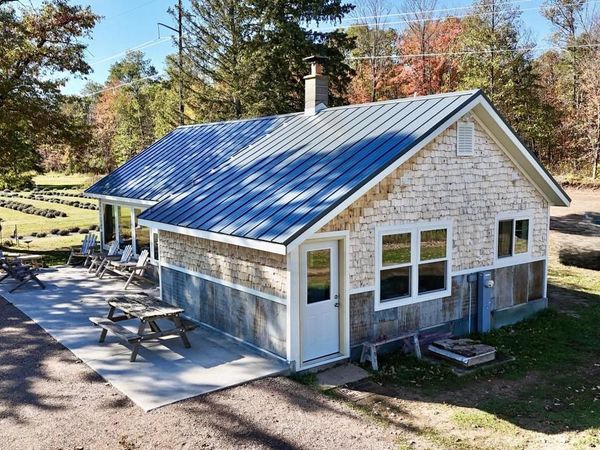 W6098 E STELLING ROAD, Tomahawk, WI 54487