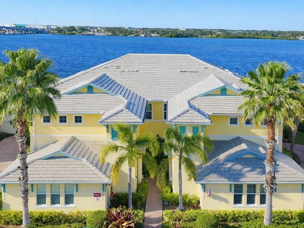 1264 RIVERSCAPE STREET, Unit B, BRADENTON, FL 34208