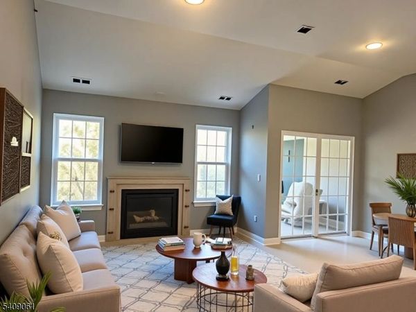 668 Honeybrook Cir, Lopatcong, NJ 08886