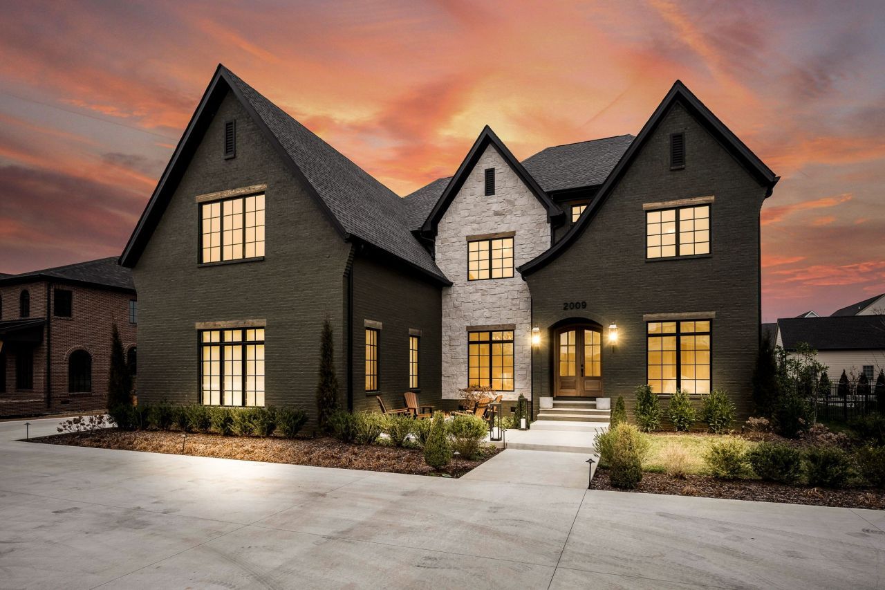 2009 Moccasin Trl, Murfreesboro, TN 37129 Main Photo