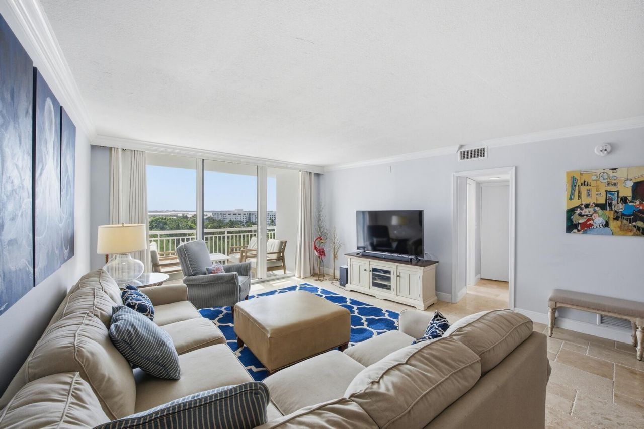 2780 S Ocean Boulevard, Unit 709, Palm Beach, FL 33480 Photo