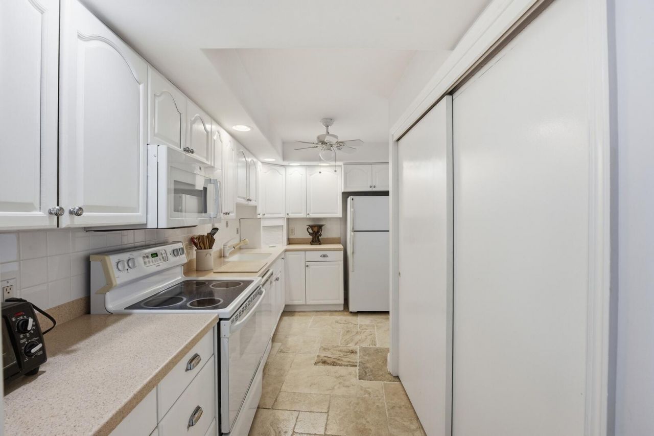 2780 S Ocean Boulevard, Unit 709, Palm Beach, FL 33480 Photo
