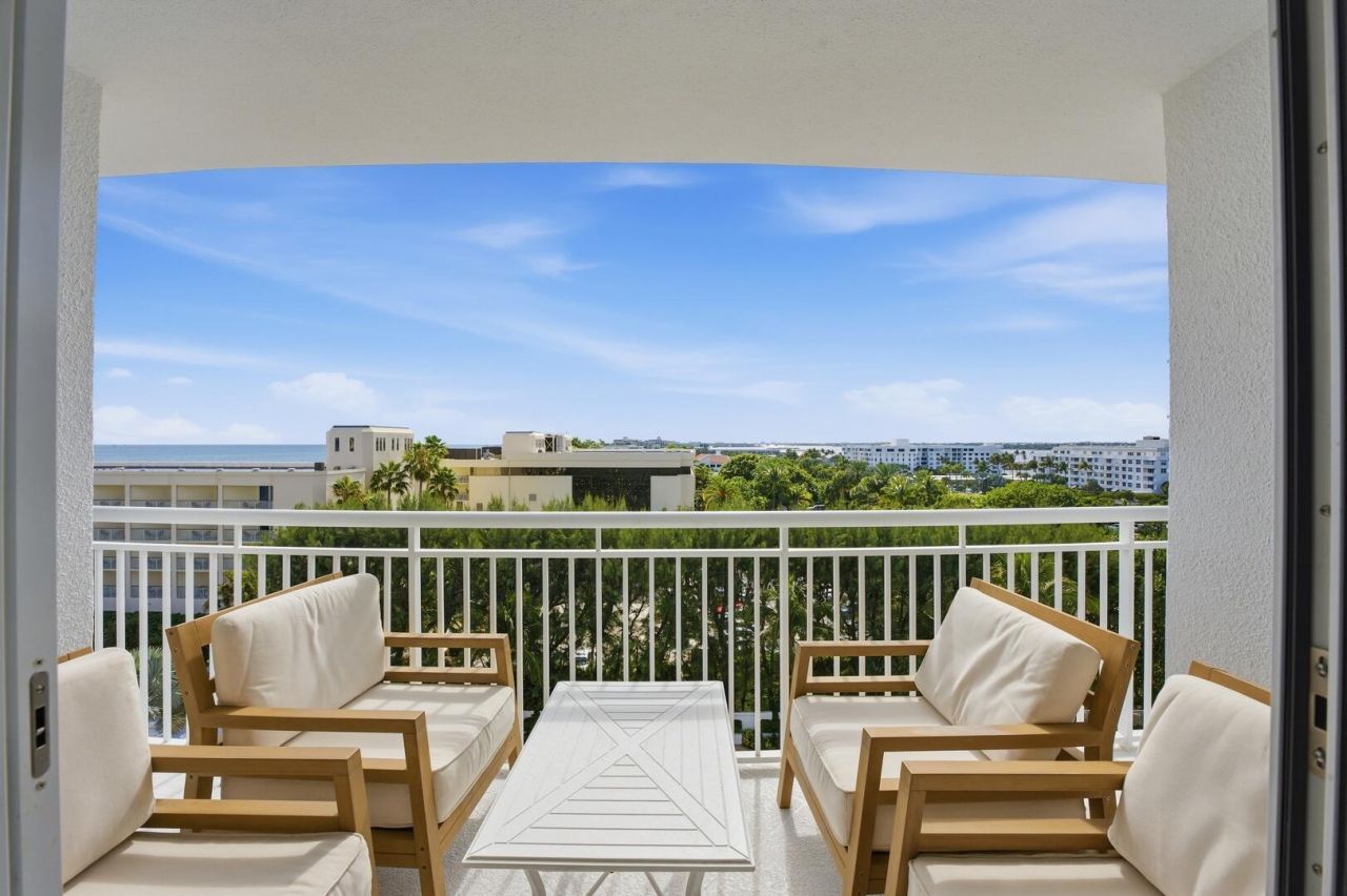 2780 S Ocean Boulevard, Unit 709, Palm Beach, FL 33480 Photo