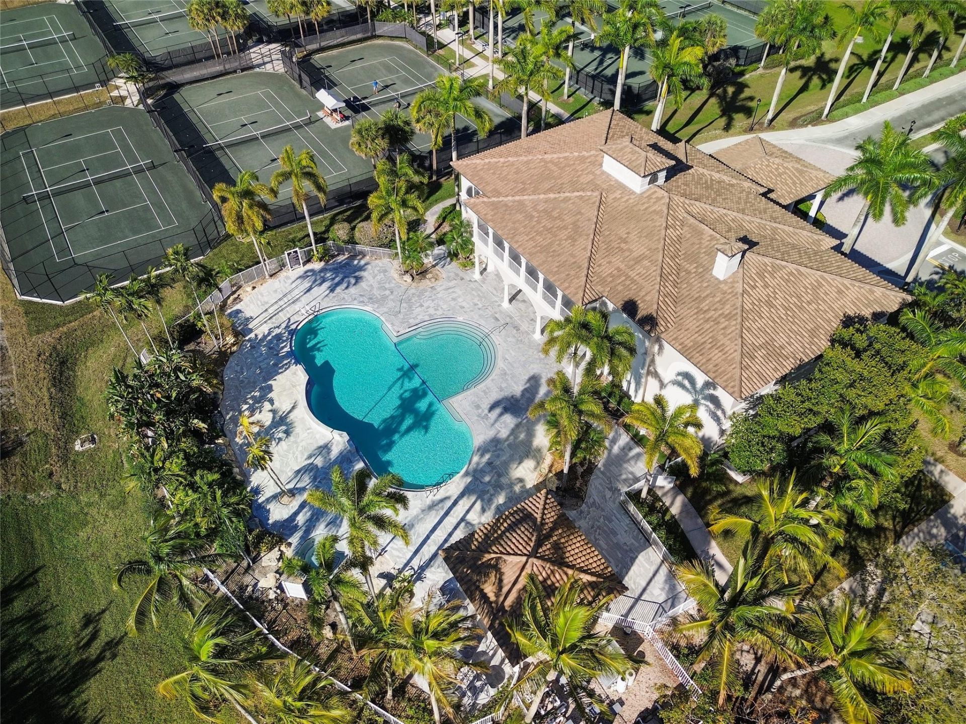 7256 NW 116th Lane, Parkland, FL 33076 Photo