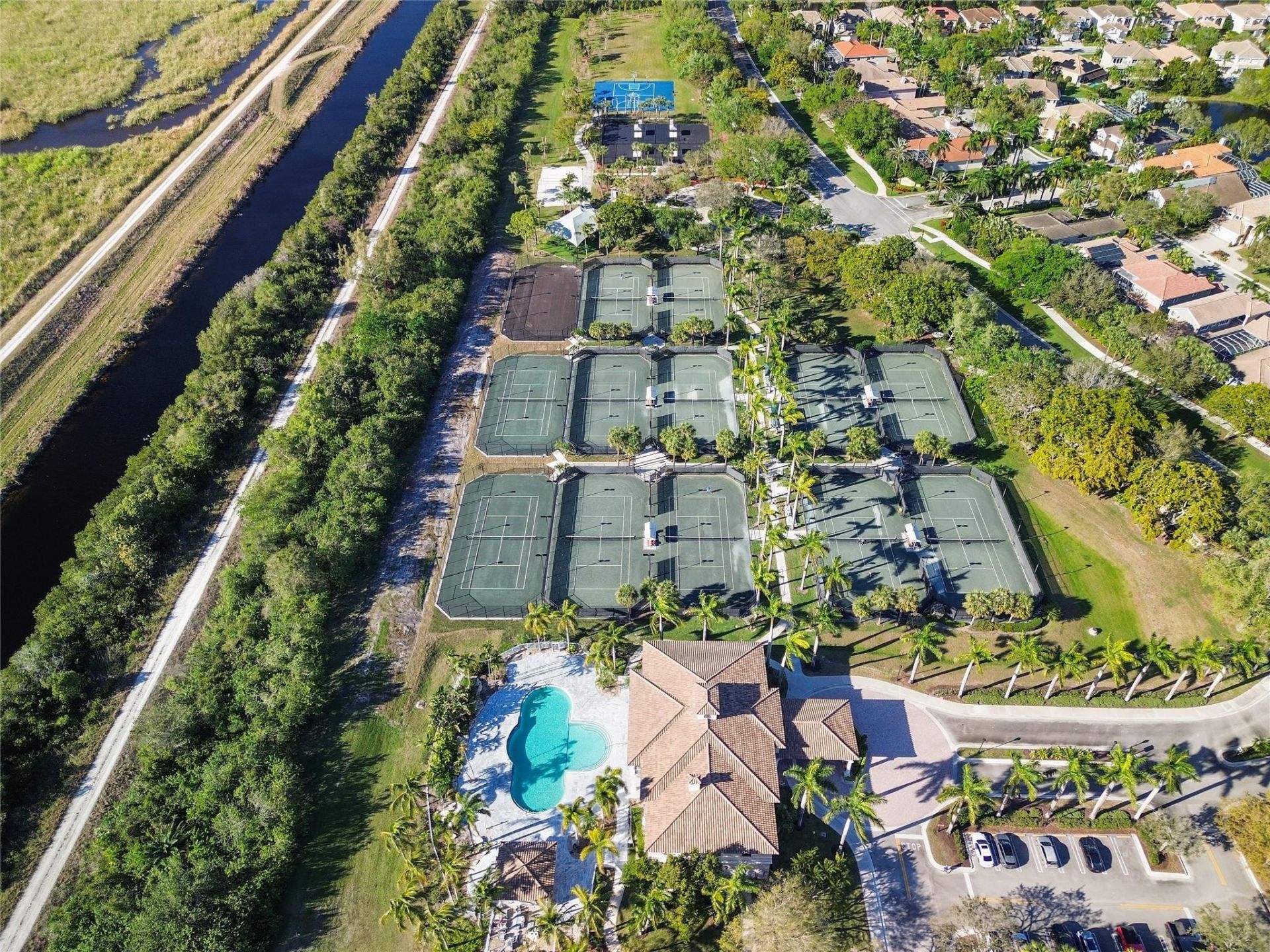 7256 NW 116th Lane, Parkland, FL 33076 Photo