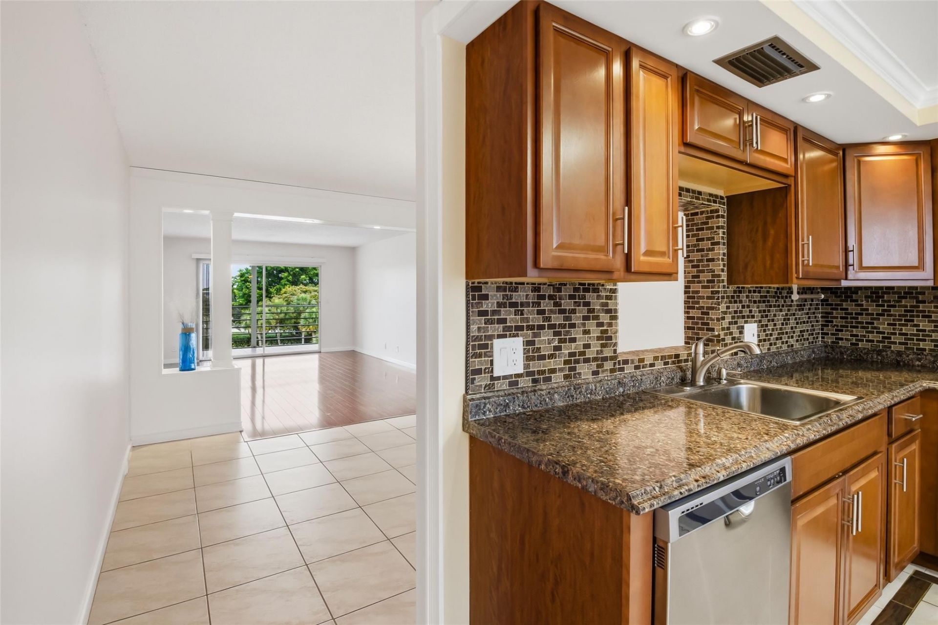 2505 Antigua Terrace, Unit D-4, Coconut Creek, FL 33066 Photo