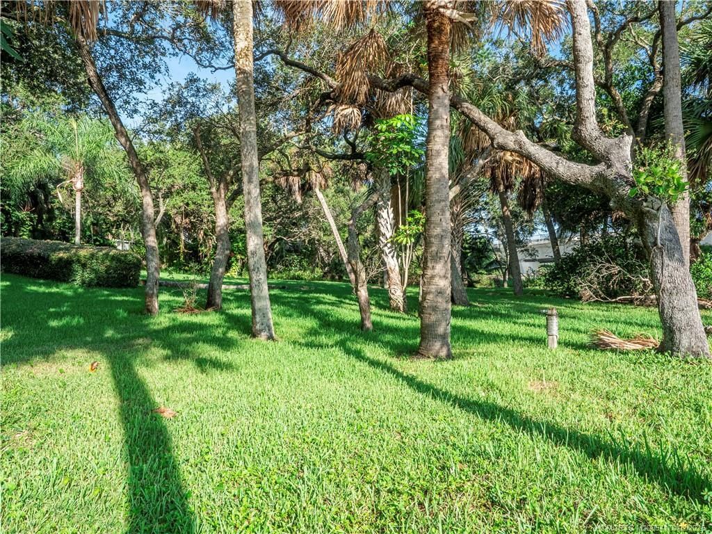 665 SE Saint Lucie Boulevard, Stuart, FL 34996 Photo