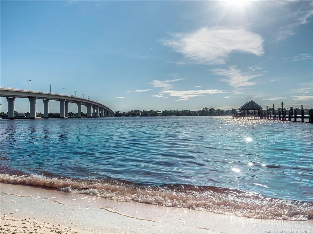 665 SE Saint Lucie Boulevard, Stuart, FL 34996 Photo