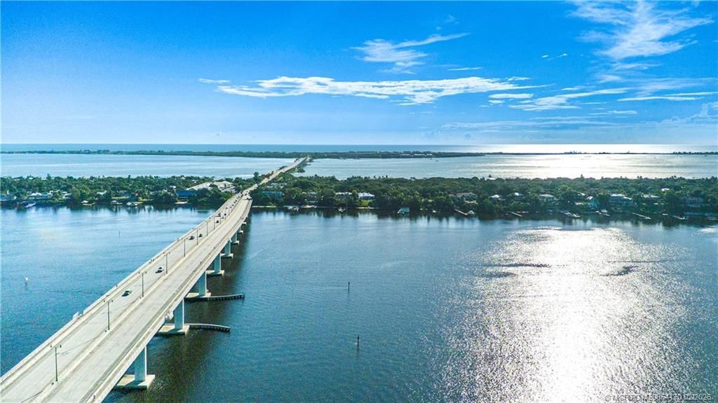 665 SE Saint Lucie Boulevard, Stuart, FL 34996 Photo