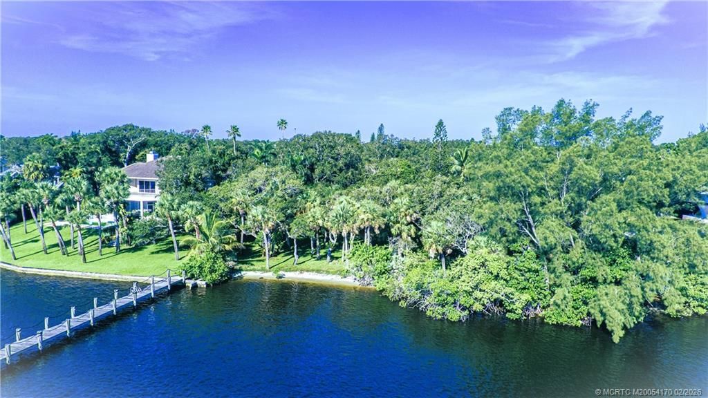 665 SE Saint Lucie Boulevard, Stuart, FL 34996 Photo