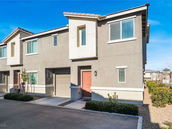 2710 Yellow Blaze Way, Unit 4, Las Vegas, NV 89183