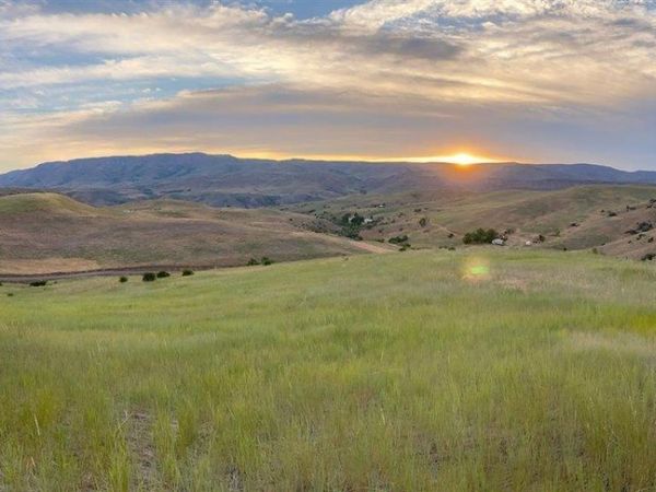 11000 Grassy Ridge Ln, Sweet, ID 83670