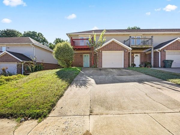 2351 Skyler Drive , Fayetteville, AR 72703