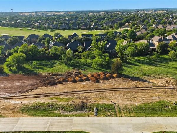 325 Valerie Way, Copper Canyon, TX 76226