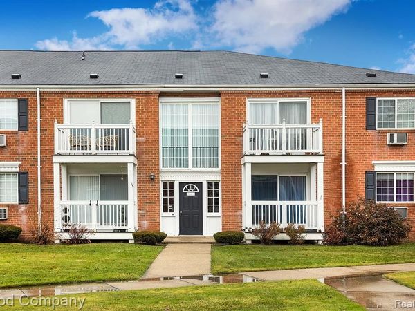 2440 Parmenter Boulevard, Royal Oak, MI 48073