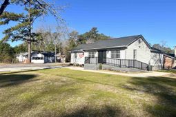 8339 Highway 90 photo 4