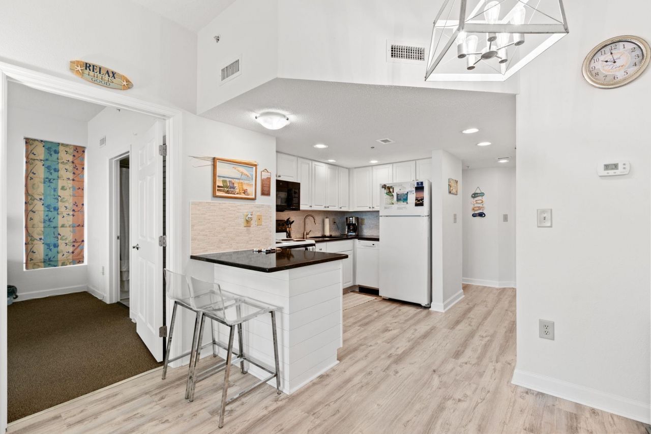 2501 S Ocean Blvd. Photo 10