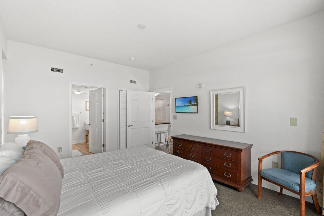 2501 S Ocean Blvd. Photo 14