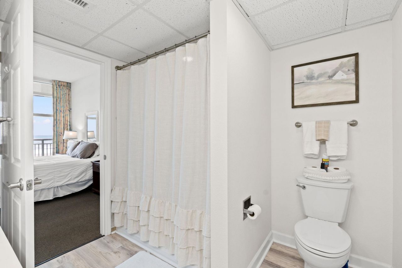 2501 S Ocean Blvd. Photo 16