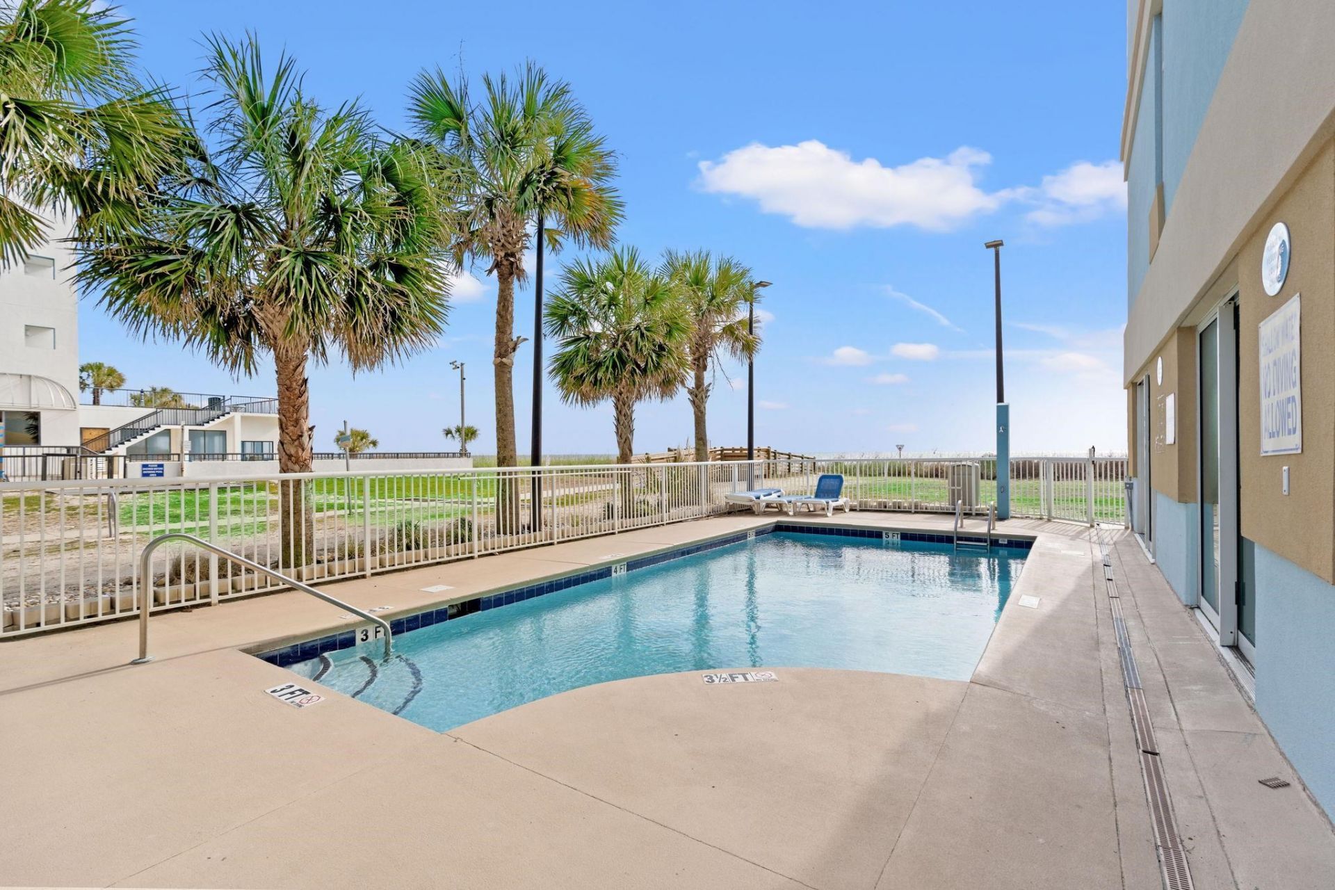 2501 S Ocean Blvd. Photo 36