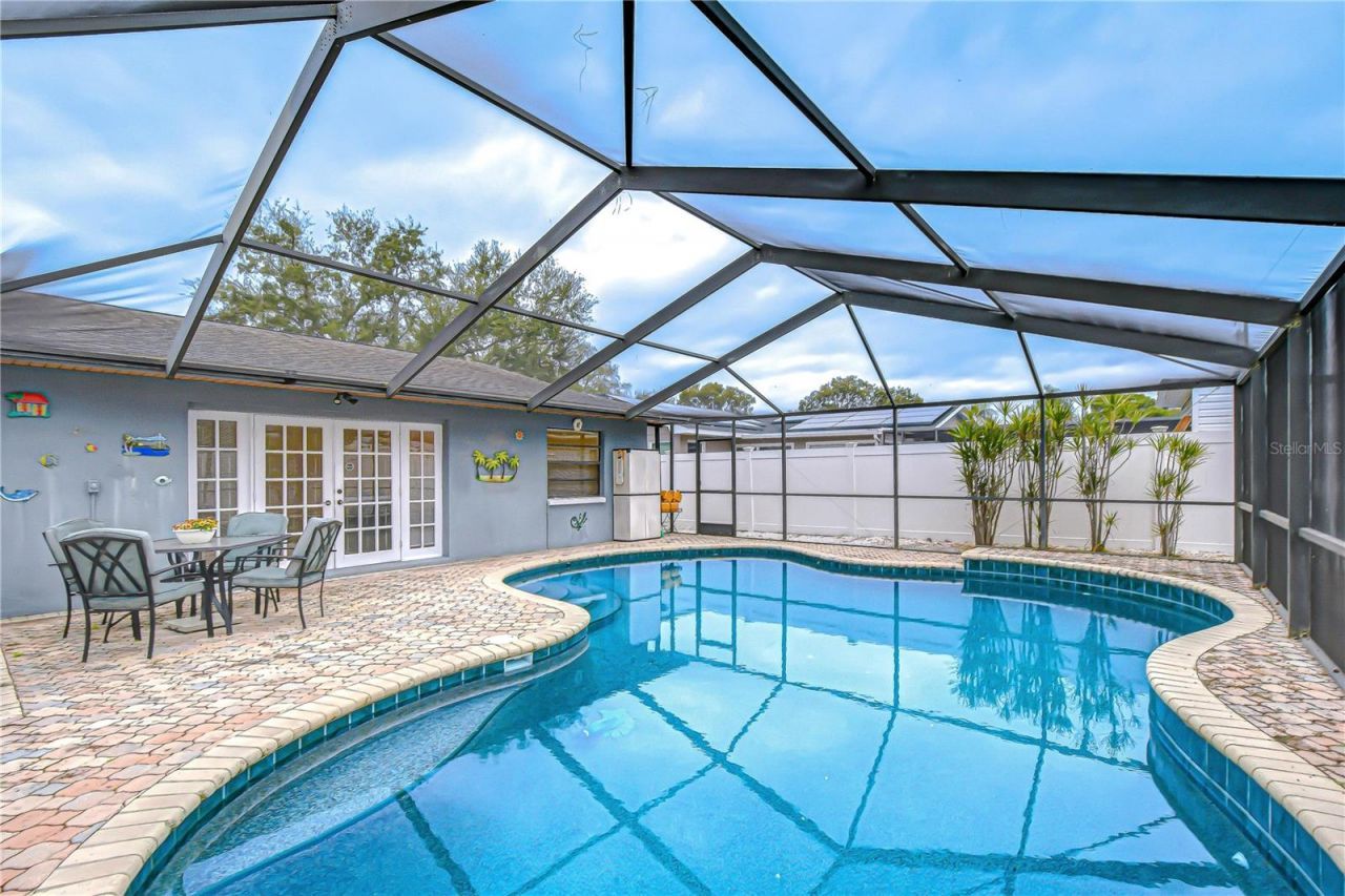 11875 92nd Way, Largo, FL 33773 Photo