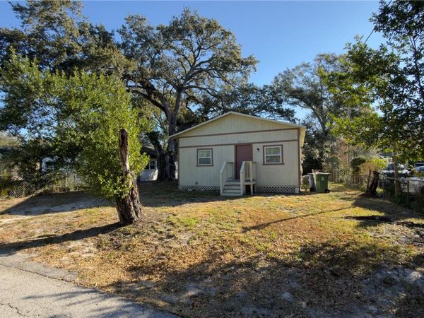 8113 N SEMMES STREET, TAMPA, FL 33604