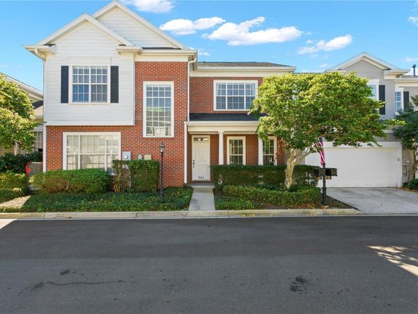 305 INNER HARBOUR CIRCLE, TAMPA, FL 33602